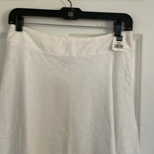 NWT Gap white eyelet skirt